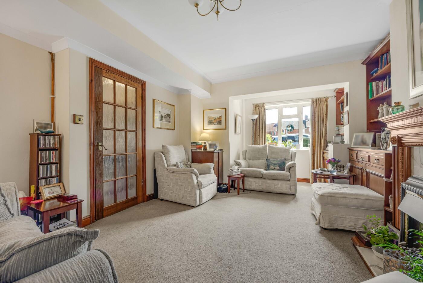 2 bed property in Mount View, Henley-On-Thames
